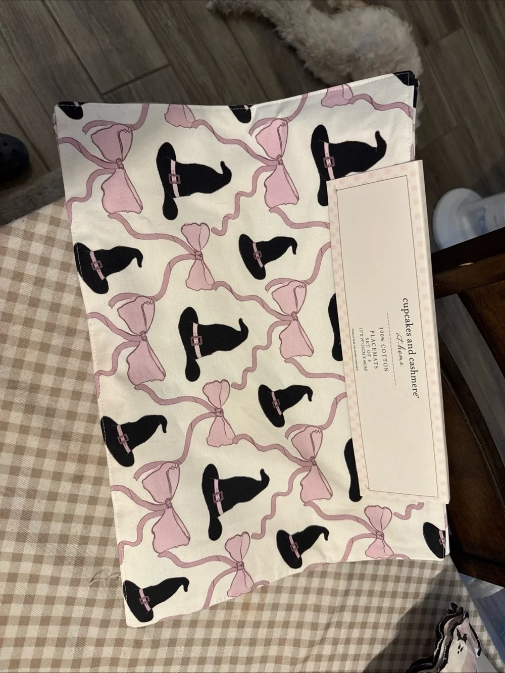 Cupcakes and Cashmere Pink Bow & Black Witch Hat Cotton placemats